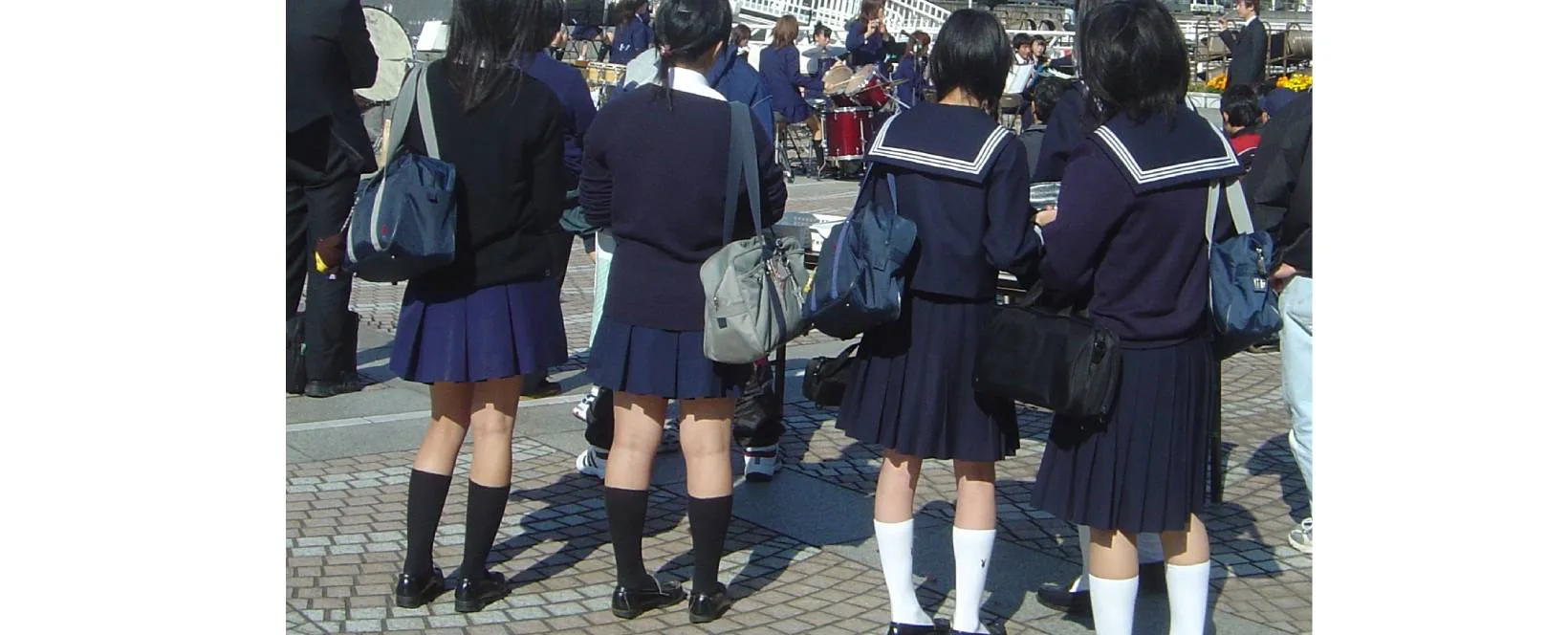 japanese and western schoolgirls Exploring the Evolution of Japanese High School Uniforms - Geinokai BIJ Big  In Japan