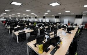 The Work Environment in Japan: A Culture of Dedication, Challenges, and Change 2 work environment