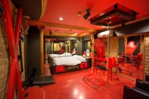 Behind Tokyo’s Neon Lights: Host Clubs, Cheating, and the Price of Love 5 host