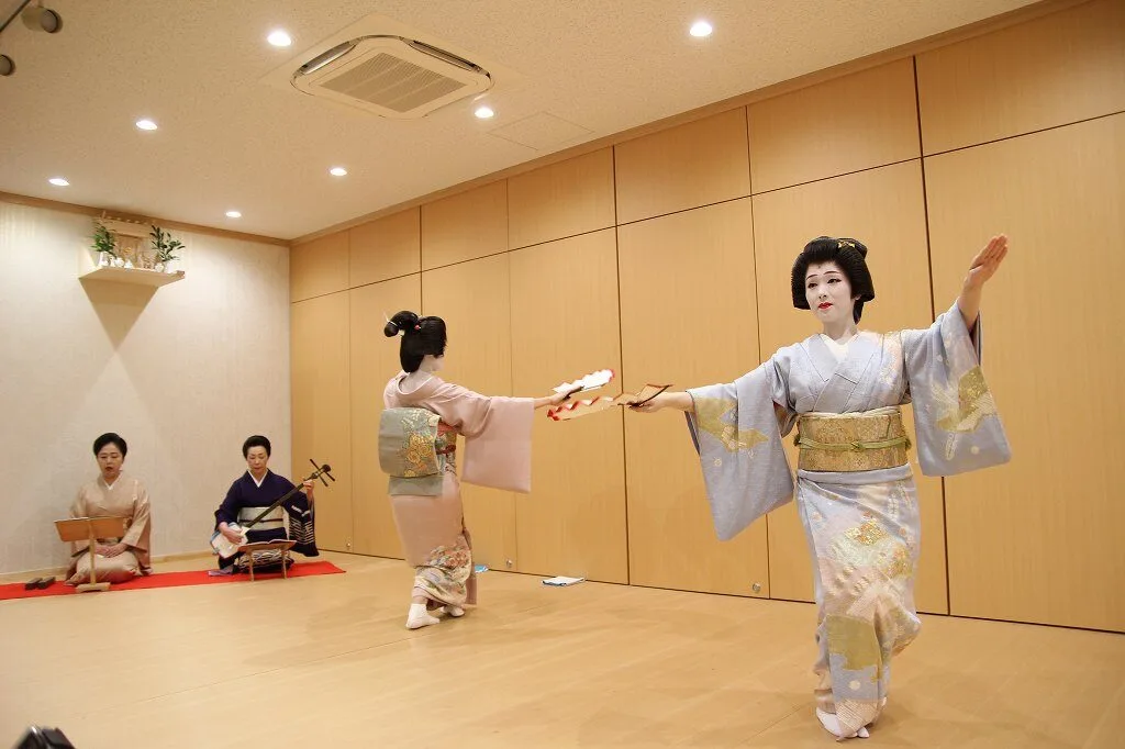 Why Fukuoka Girls Are Considered the Cutest in Japan: Understanding the Charm of “Hakata Bijin” 14 Hakata Bijin BIJ Official
