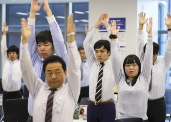 japanese morning work stretches